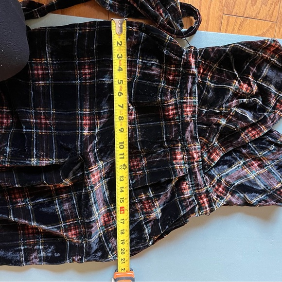 J. Crew Womens Velour Black Plaid Jumpsuit  Size 4 With Belt - Picture 10 of 10